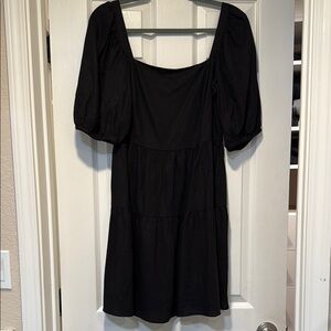 Elegant Black Puff Sleeve Dress